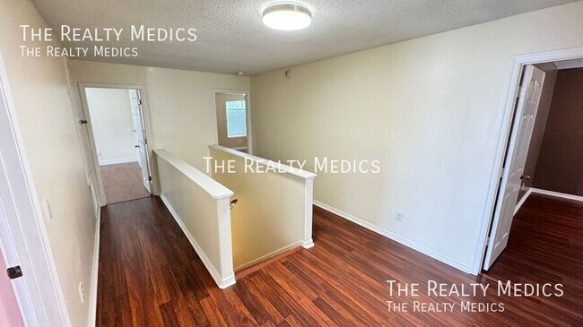 Building Photo - 13628 Tetherline Trail