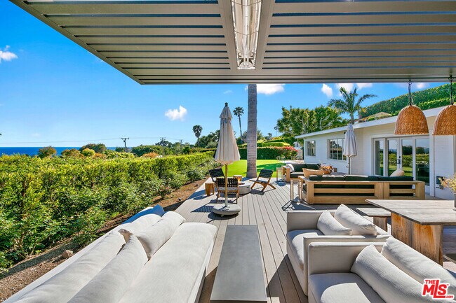 Building Photo - 26887 Sea Vista Dr