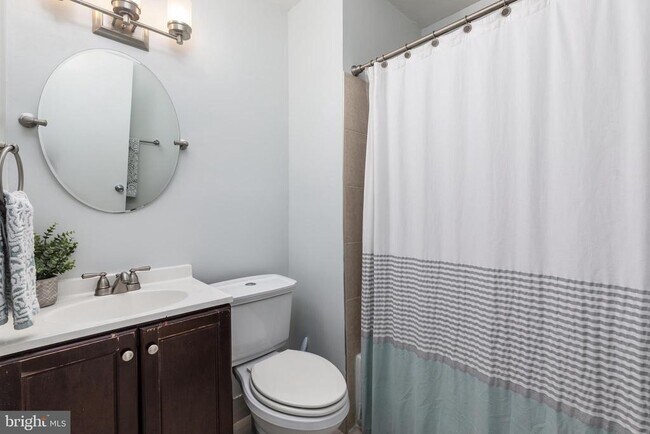 Building Photo - 4920 Herkimer St