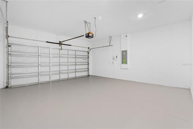 Building Photo - 849 Daring Dr