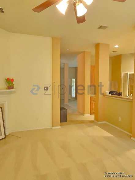 Building Photo - 4415 Sierra Point Dr