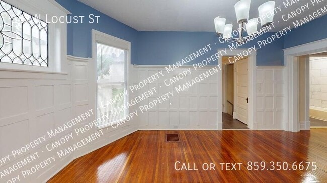 Building Photo - 347 N Locust St