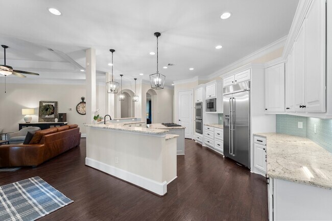 Building Photo - 5006 Newport Ct