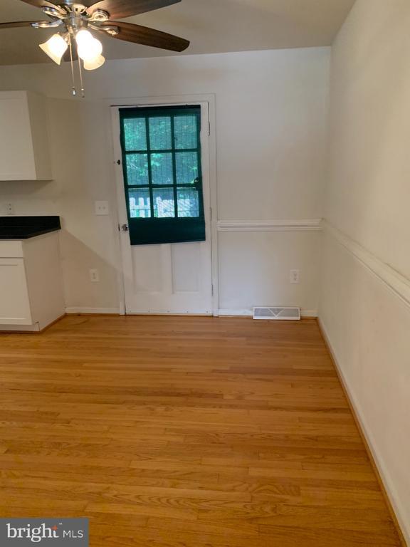 Building Photo - 455 Ridgemore St
