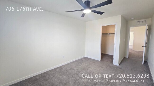 Building Photo - 706 176th Ave