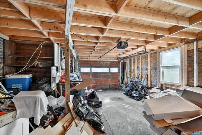 Building Photo - 171 West St