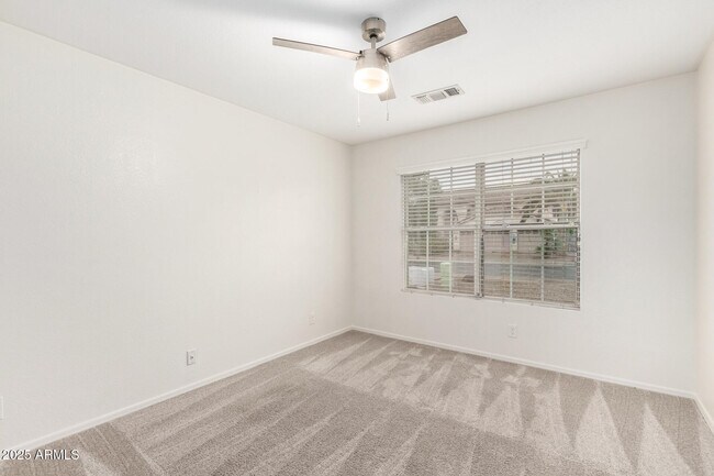 Building Photo - 1314 S Larkspur St