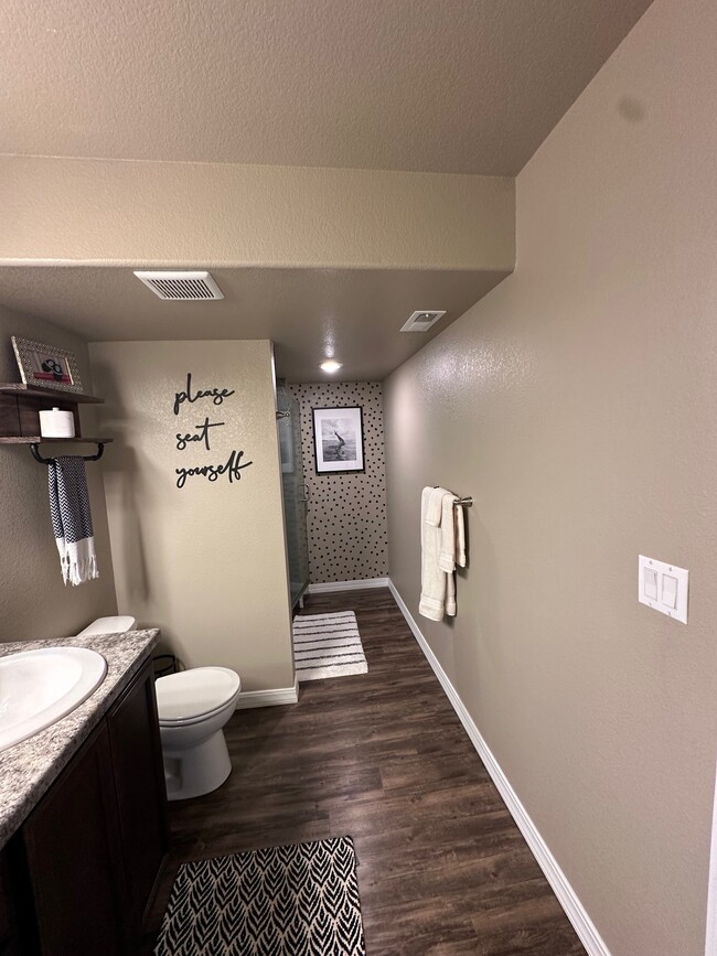 Building Photo - 8075 Cinnamon Ct
