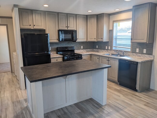 Building Photo - 268 New Mexico