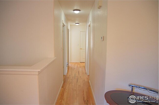 Building Photo - 1371 Saginaw Pointe Dr