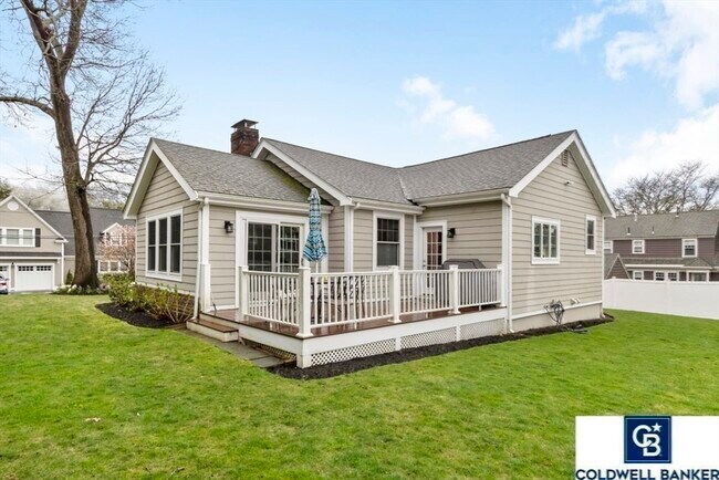 Building Photo - 6 Risley Rd