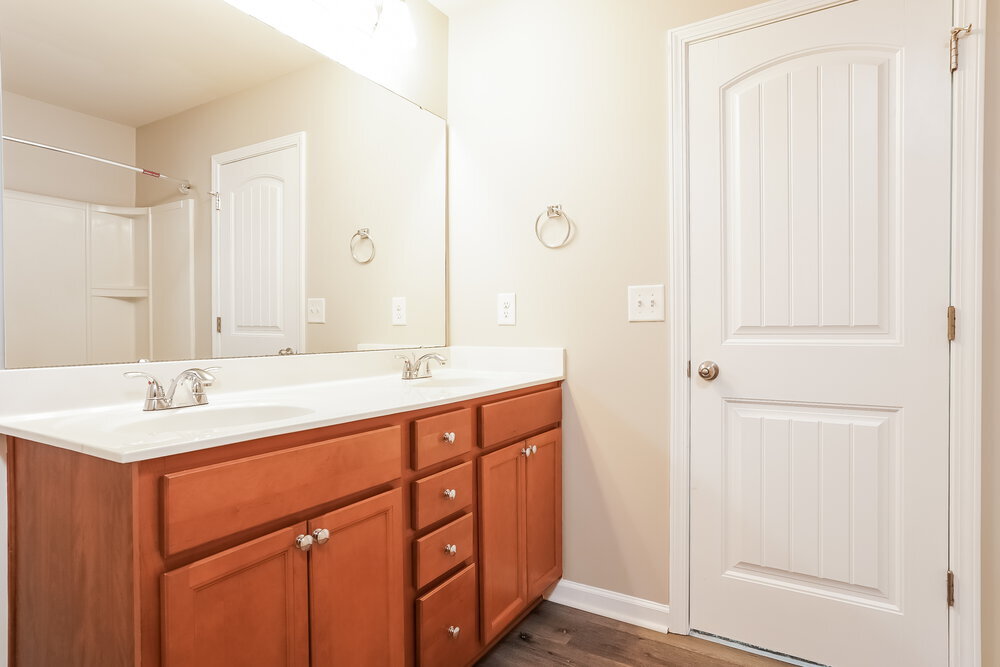 Building Photo - 3661 Althorp Drive