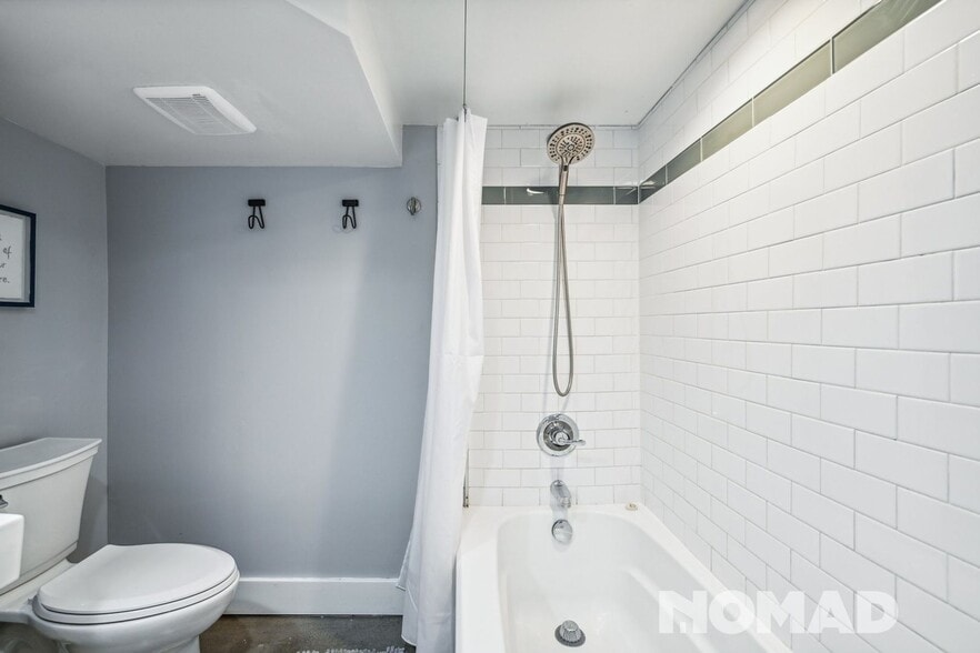 Building Photo - 4885 Stuart St