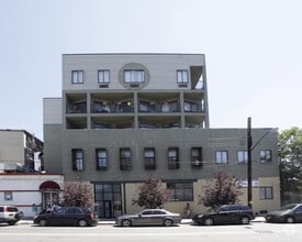 Building Photo - 1610 DEKALB AVE