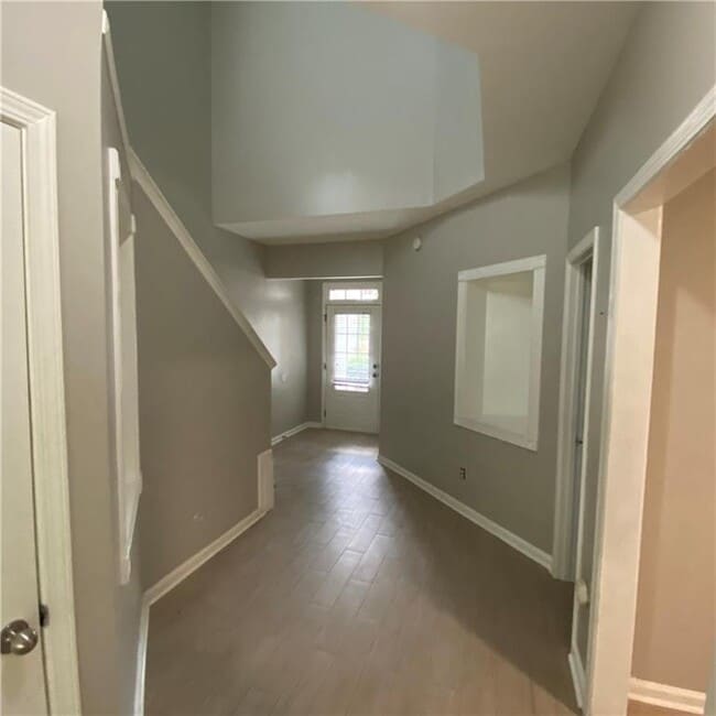Building Photo - 2922 Briaroak Dr