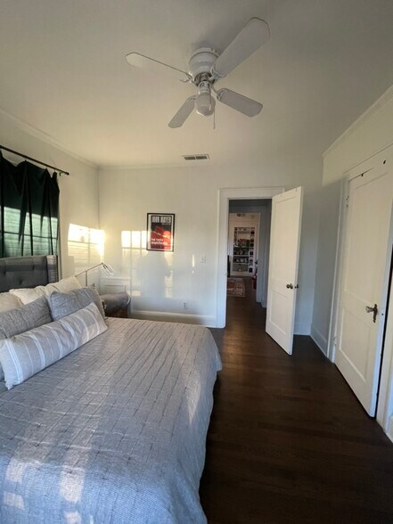 Building Photo - 1071 N Highland Ave NE