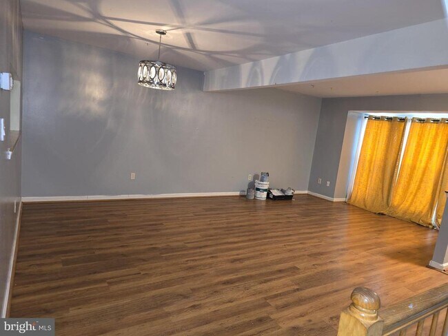 Building Photo - 5211 Stoney Meadows Dr