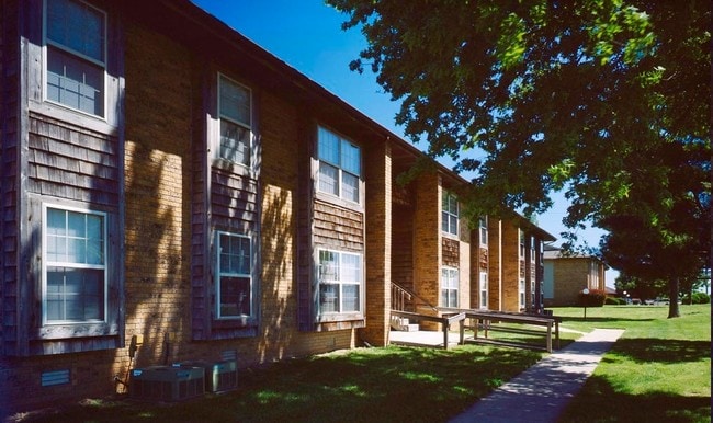 Building Photo - Willard Heights Apartments
