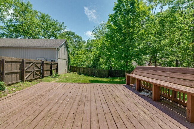 Building Photo - 946 Caldwell Ln