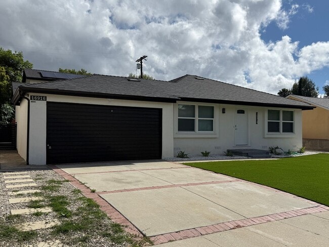 Building Photo - Bassest Properties