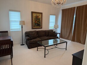 Building Photo - 4759 La Canada Blvd
