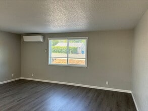 Building Photo - ALVJ904