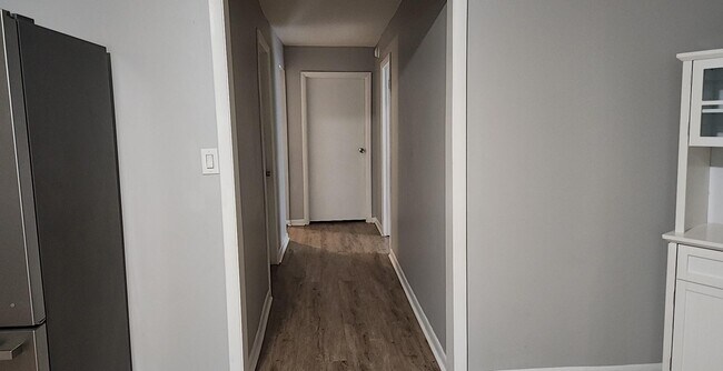 Building Photo - 939 Clay St