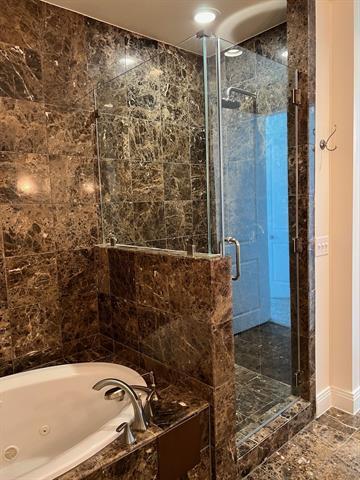 Building Photo - 8066 Park Ln