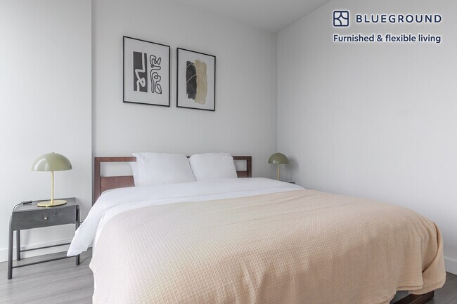 Building Photo - 1210 S Indiana Ave