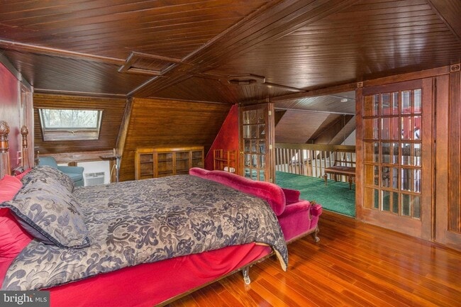 Building Photo - 230 Washington St