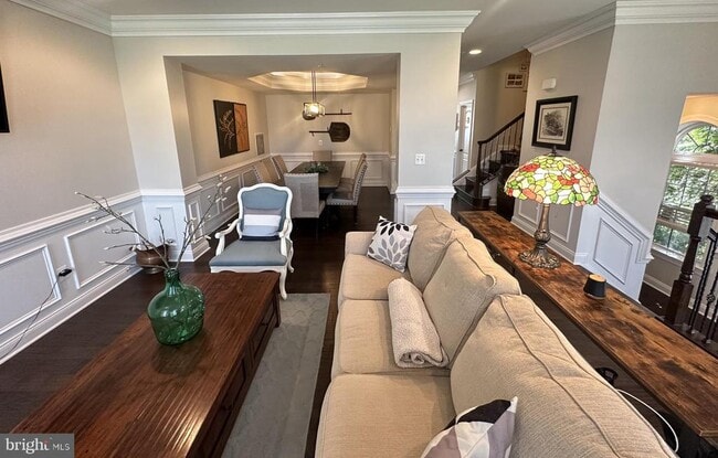 Building Photo - 4512 Grazing Way