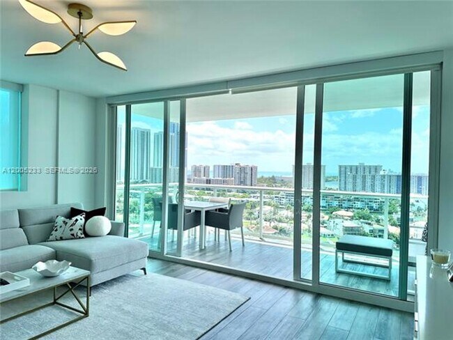 Building Photo - 400 Sunny Isles Blvd