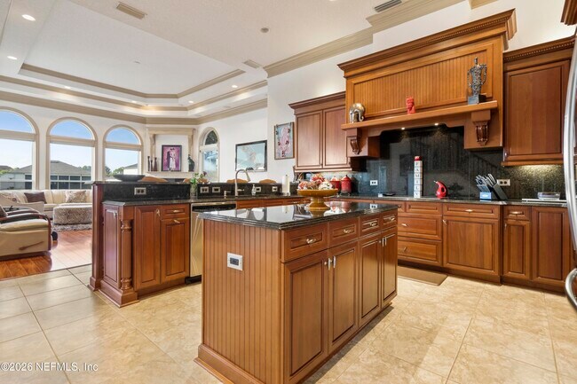 Building Photo - 504 E Kesley Ln