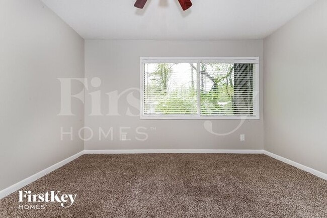 Building Photo - 5309 Golfcrest Cir