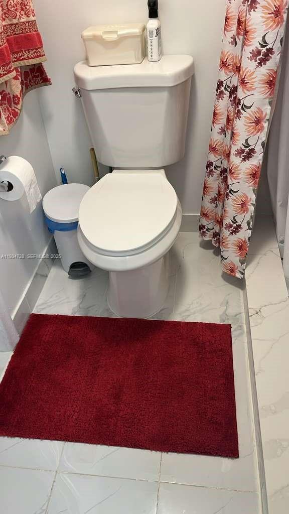 Building Photo - 670 NW 114th Ave