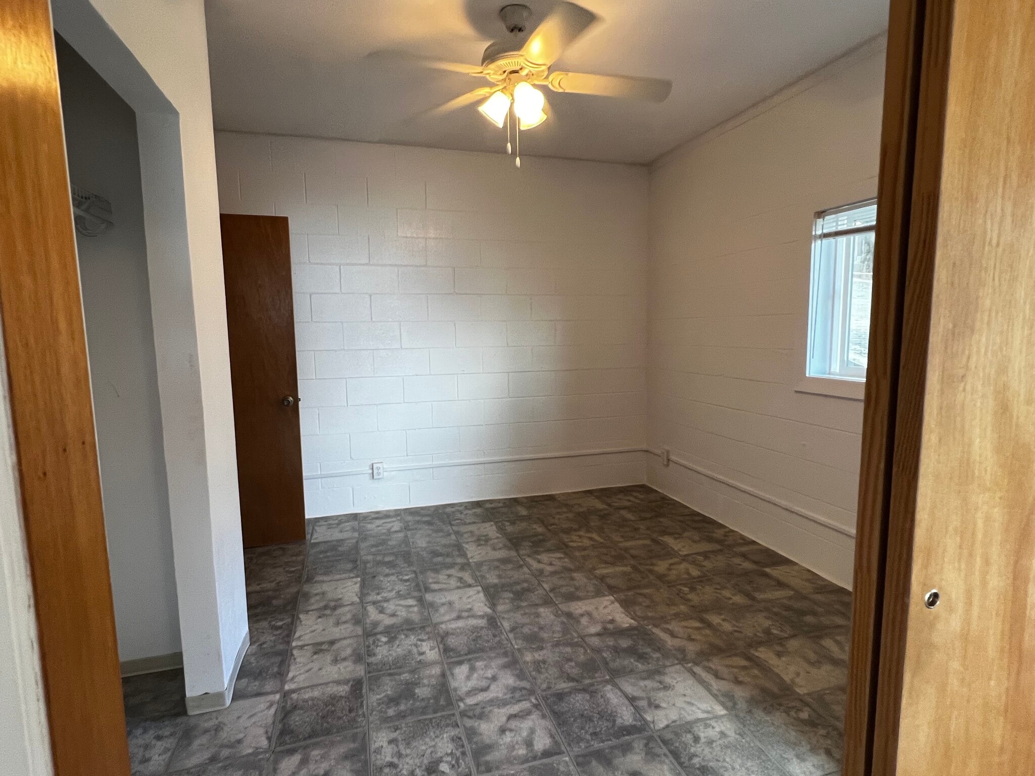 Building Photo - 47-358 Lulani St