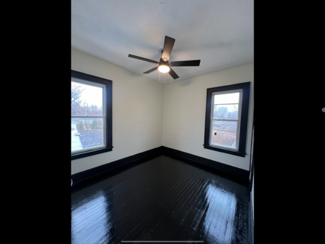 Building Photo - 8310 Bryden St