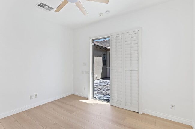 Building Photo - Anthem Country Club Beauty Single Story with Casita