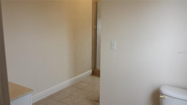 Building Photo - 2602 SW 87th Dr
