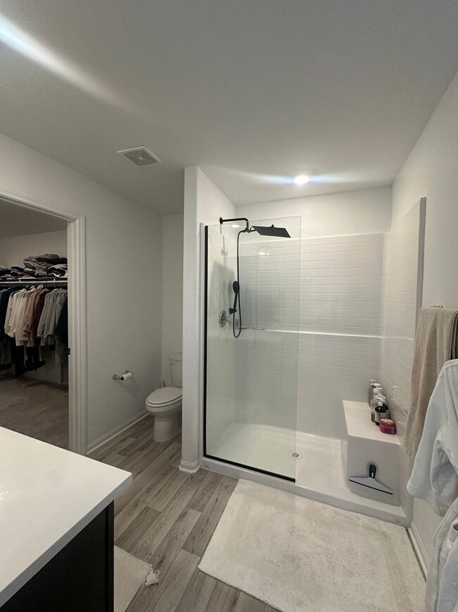 Building Photo - Beautiful Las Vegas Home!