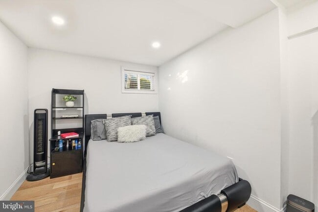 Building Photo - 5113 4th St NW