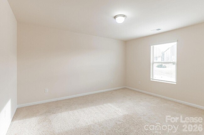 Building Photo - 15226 Red Canoe Way