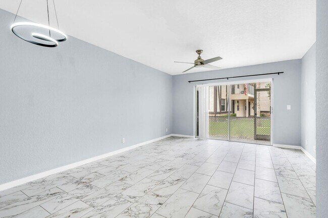 Building Photo - 2455 NW 89th Dr
