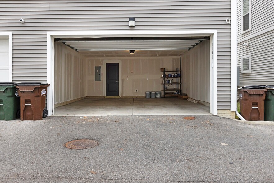 Building Photo - 1191 Cromartie Ln