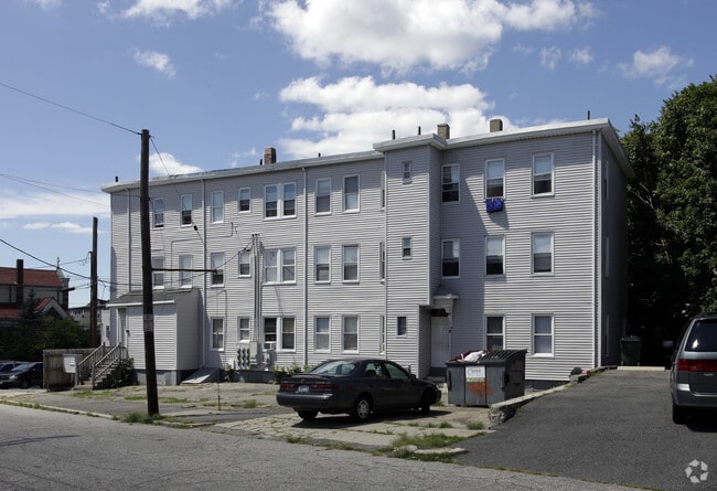 Building Photo - 306-310 Hawkins St