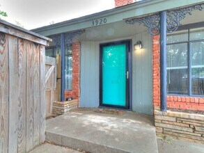 Building Photo - 3920 N Classen Blvd