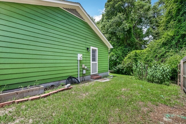 Building Photo - Nestled cul-de-sac home in Falcon Crest