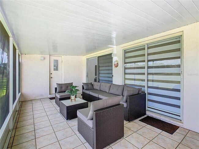 Building Photo - 1510 Chapman Oak Ct