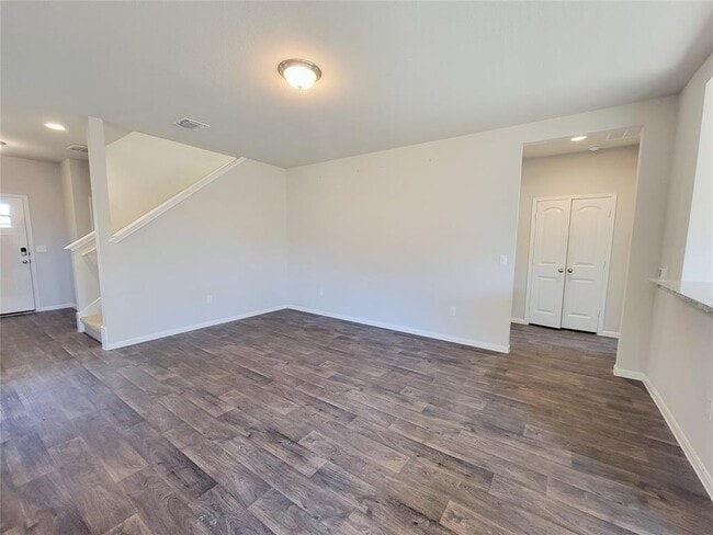 Building Photo - 13925 Heywood Dr