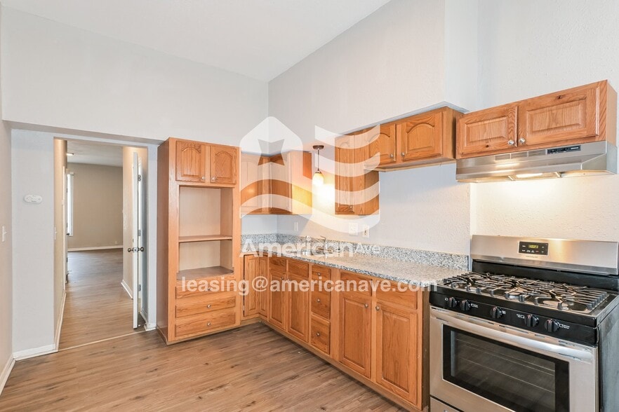 Building Photo - 4610 Alaska Ave